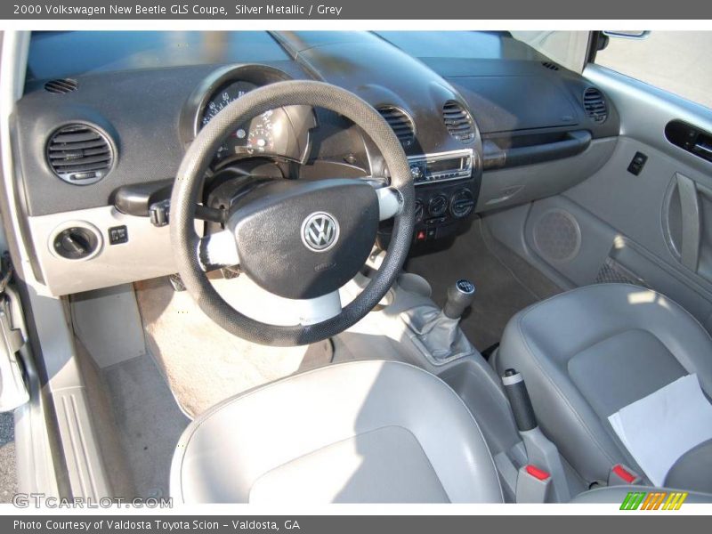 Silver Metallic / Grey 2000 Volkswagen New Beetle GLS Coupe