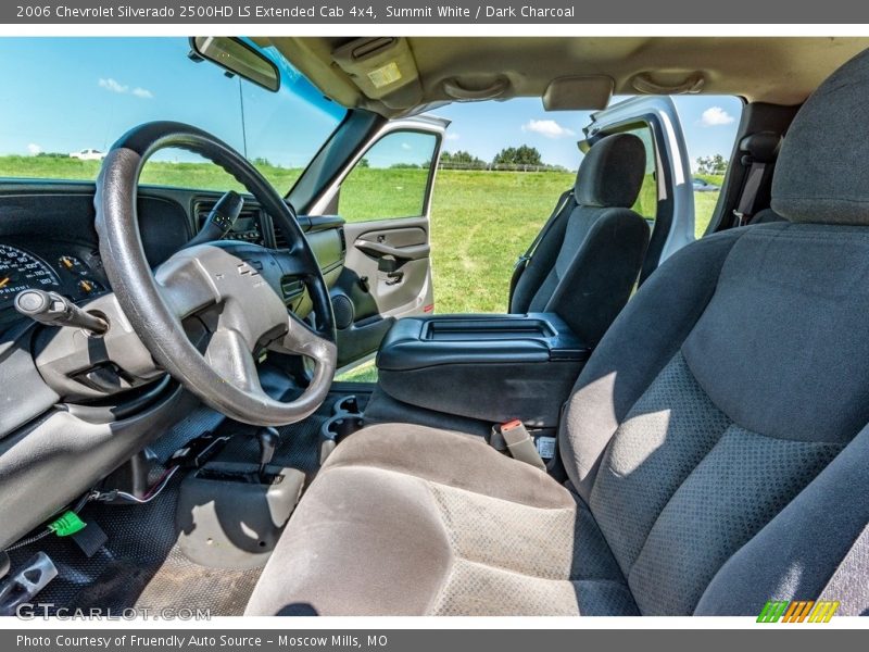 Summit White / Dark Charcoal 2006 Chevrolet Silverado 2500HD LS Extended Cab 4x4