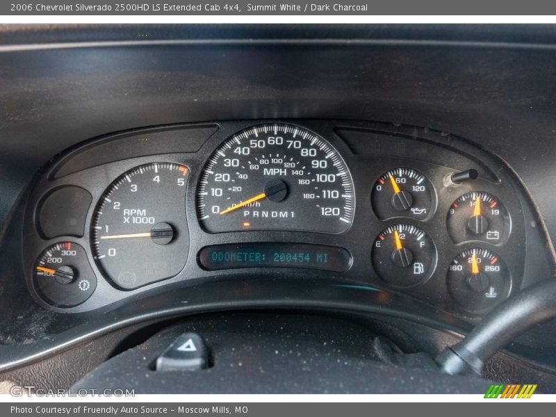 Summit White / Dark Charcoal 2006 Chevrolet Silverado 2500HD LS Extended Cab 4x4