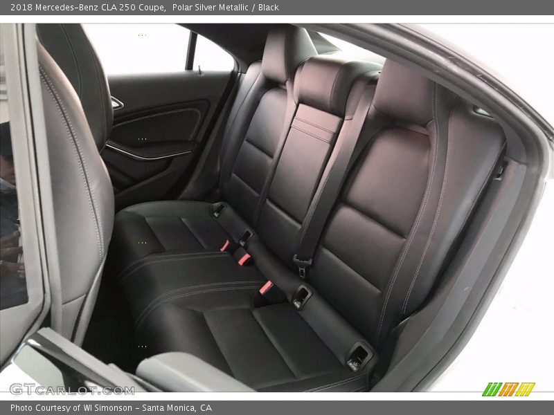 Polar Silver Metallic / Black 2018 Mercedes-Benz CLA 250 Coupe