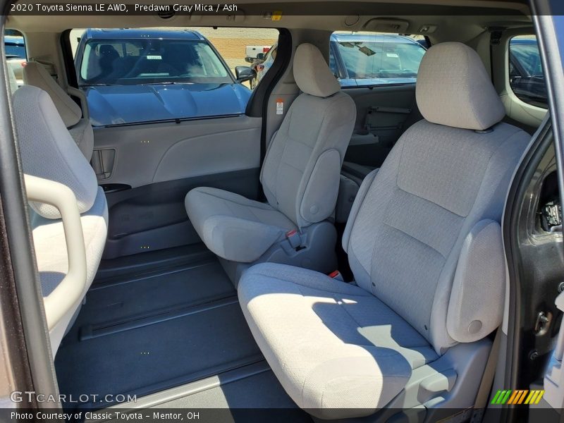 Predawn Gray Mica / Ash 2020 Toyota Sienna LE AWD