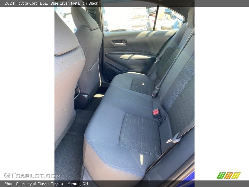 Blue Crush Metallic / Black 2021 Toyota Corolla SE