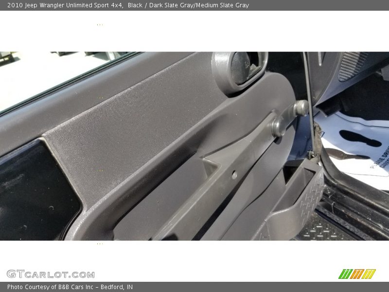 Black / Dark Slate Gray/Medium Slate Gray 2010 Jeep Wrangler Unlimited Sport 4x4