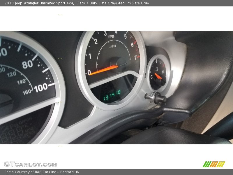 Black / Dark Slate Gray/Medium Slate Gray 2010 Jeep Wrangler Unlimited Sport 4x4