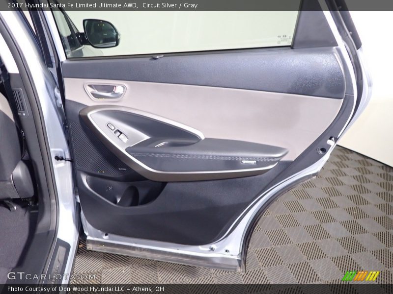 Circuit Silver / Gray 2017 Hyundai Santa Fe Limited Ultimate AWD