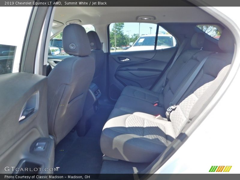 Summit White / Jet Black 2019 Chevrolet Equinox LT AWD