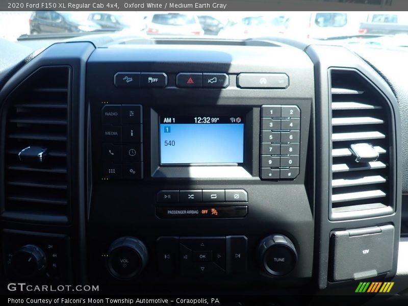 Oxford White / Medium Earth Gray 2020 Ford F150 XL Regular Cab 4x4