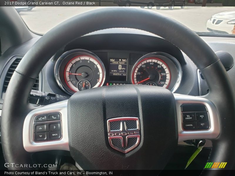 Octane Red / Black 2017 Dodge Grand Caravan GT