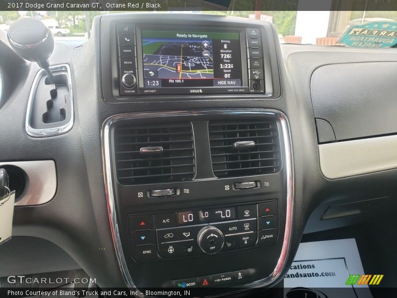Octane Red / Black 2017 Dodge Grand Caravan GT
