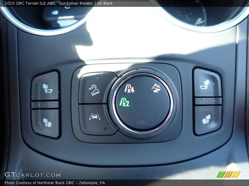Quicksilver Metallic / Jet Black 2020 GMC Terrain SLE AWD