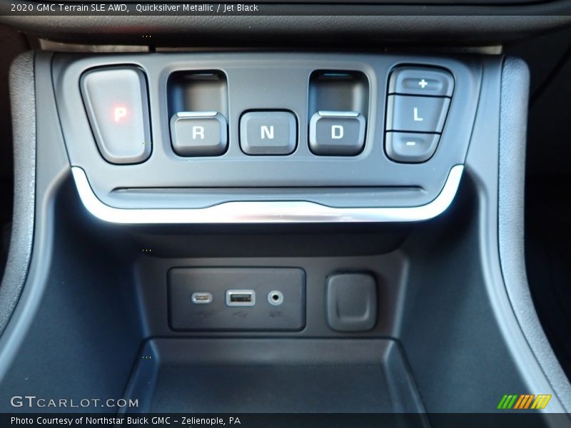 Quicksilver Metallic / Jet Black 2020 GMC Terrain SLE AWD