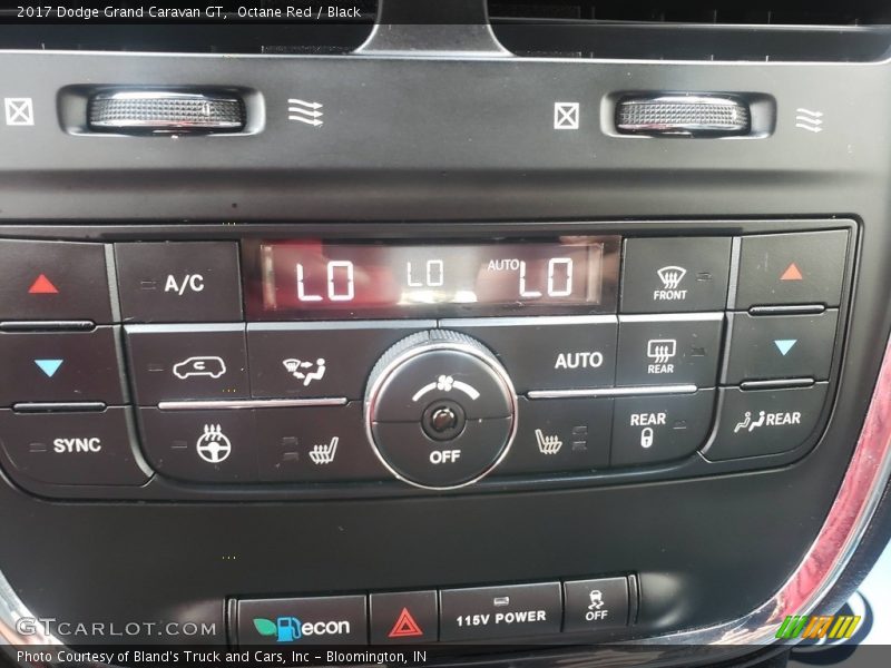Octane Red / Black 2017 Dodge Grand Caravan GT
