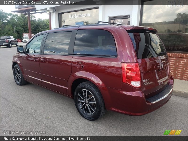 Octane Red / Black 2017 Dodge Grand Caravan GT
