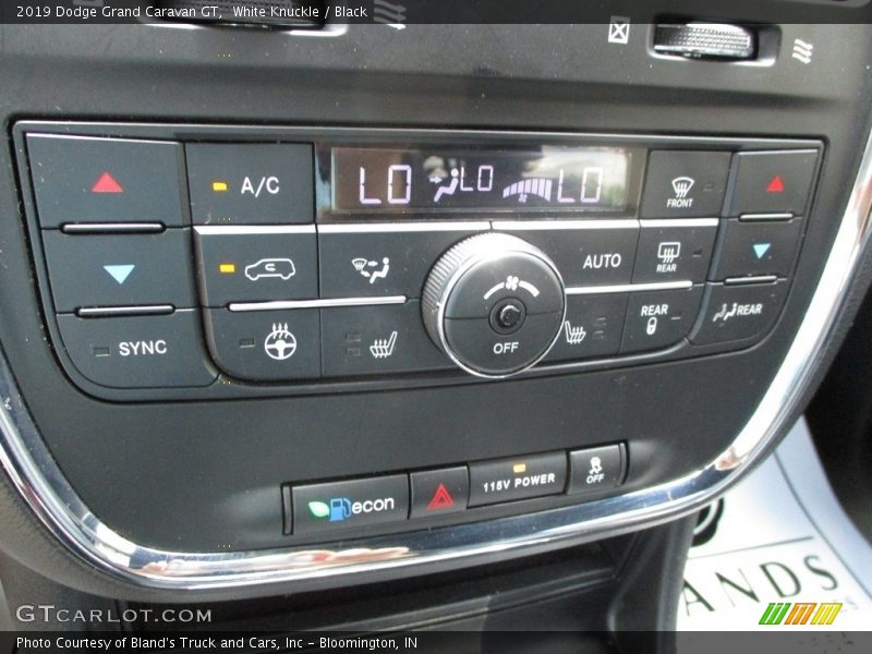 White Knuckle / Black 2019 Dodge Grand Caravan GT