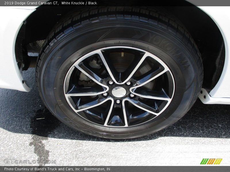 White Knuckle / Black 2019 Dodge Grand Caravan GT