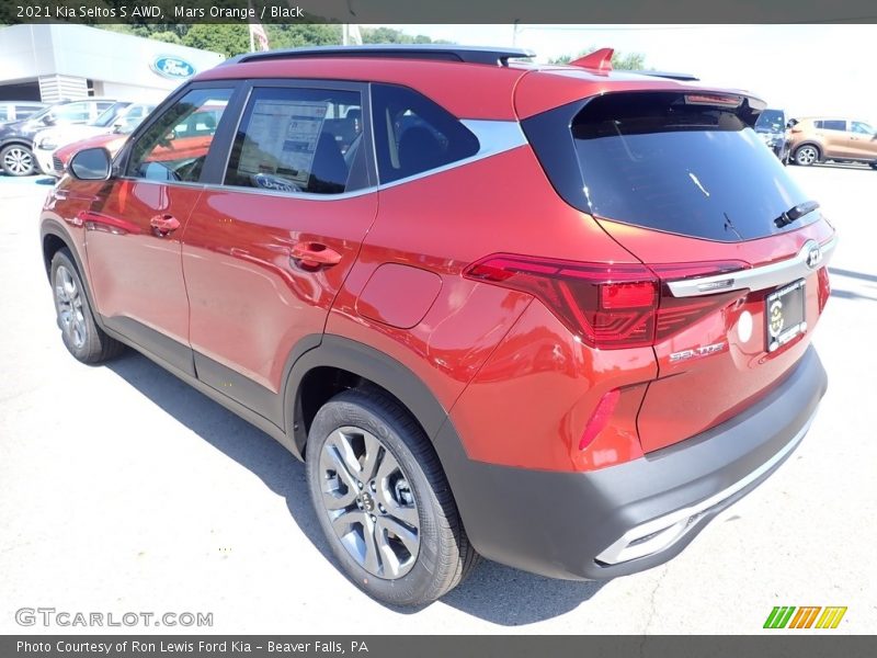 Mars Orange / Black 2021 Kia Seltos S AWD