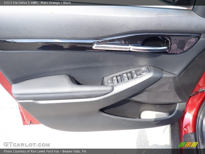 Mars Orange / Black 2021 Kia Seltos S AWD