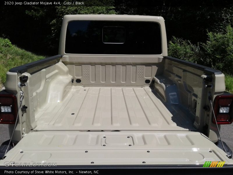 Gobi / Black 2020 Jeep Gladiator Mojave 4x4