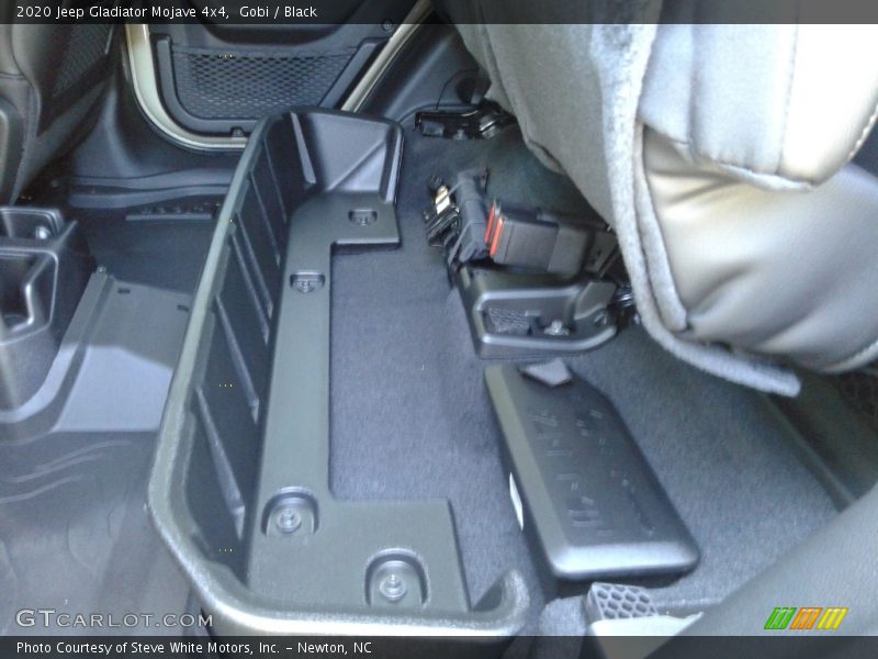 Gobi / Black 2020 Jeep Gladiator Mojave 4x4