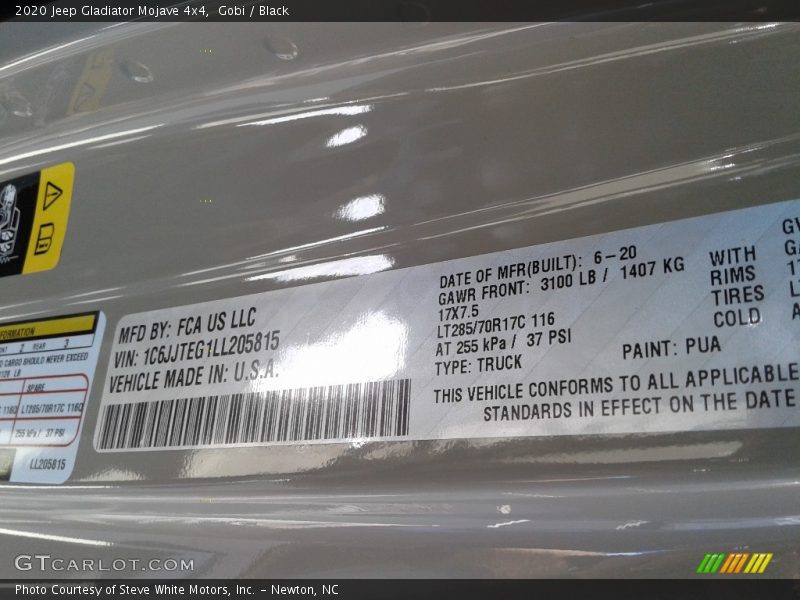 Gobi / Black 2020 Jeep Gladiator Mojave 4x4