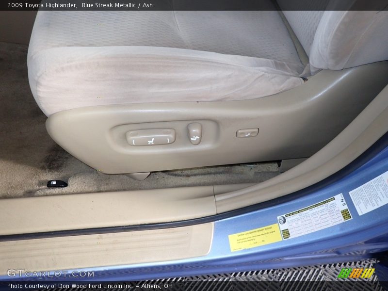 Blue Streak Metallic / Ash 2009 Toyota Highlander