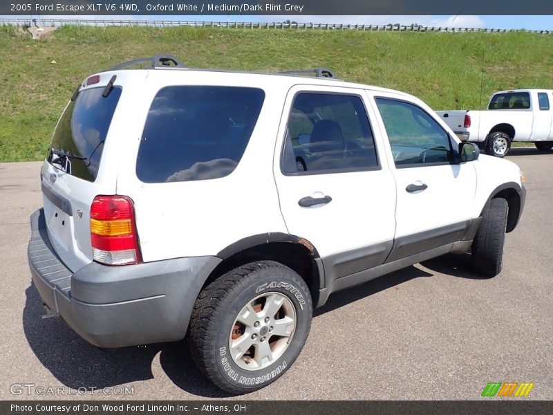 Oxford White / Medium/Dark Flint Grey 2005 Ford Escape XLT V6 4WD