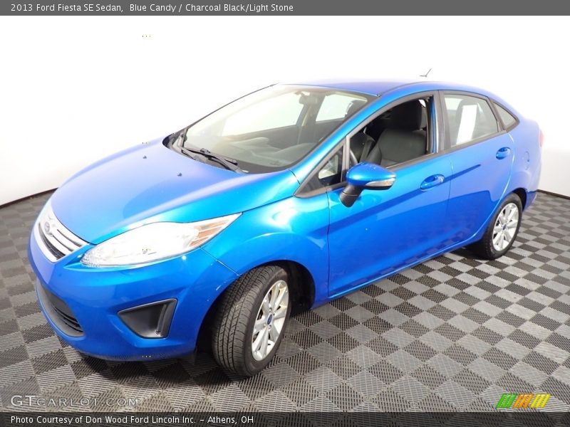 Blue Candy / Charcoal Black/Light Stone 2013 Ford Fiesta SE Sedan