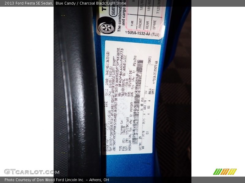Blue Candy / Charcoal Black/Light Stone 2013 Ford Fiesta SE Sedan