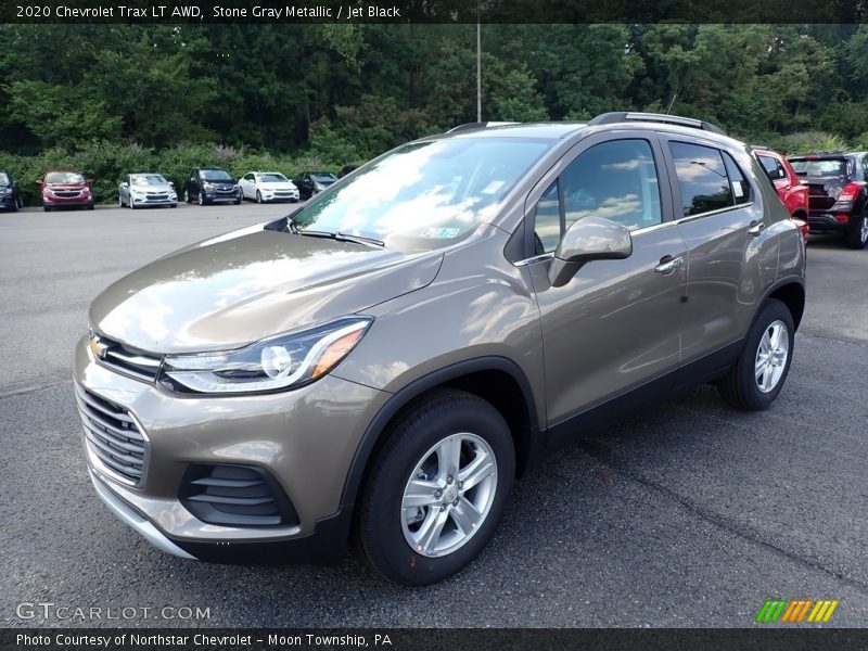 Front 3/4 View of 2020 Trax LT AWD