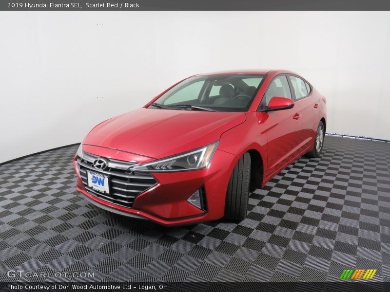 Scarlet Red / Black 2019 Hyundai Elantra SEL