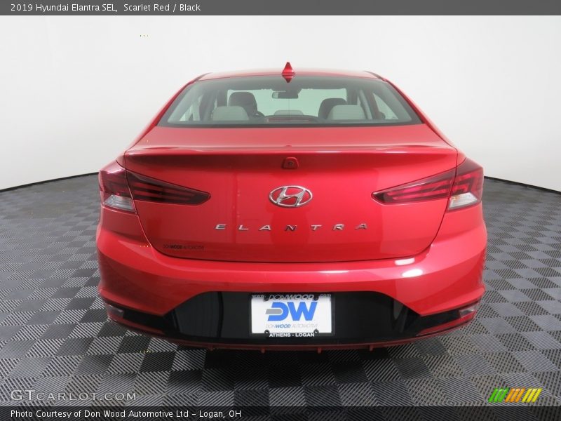 Scarlet Red / Black 2019 Hyundai Elantra SEL