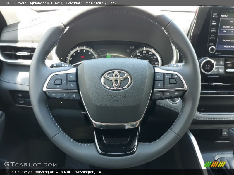 Celestial Silver Metallic / Black 2020 Toyota Highlander XLE AWD