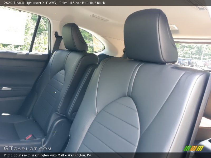 Celestial Silver Metallic / Black 2020 Toyota Highlander XLE AWD