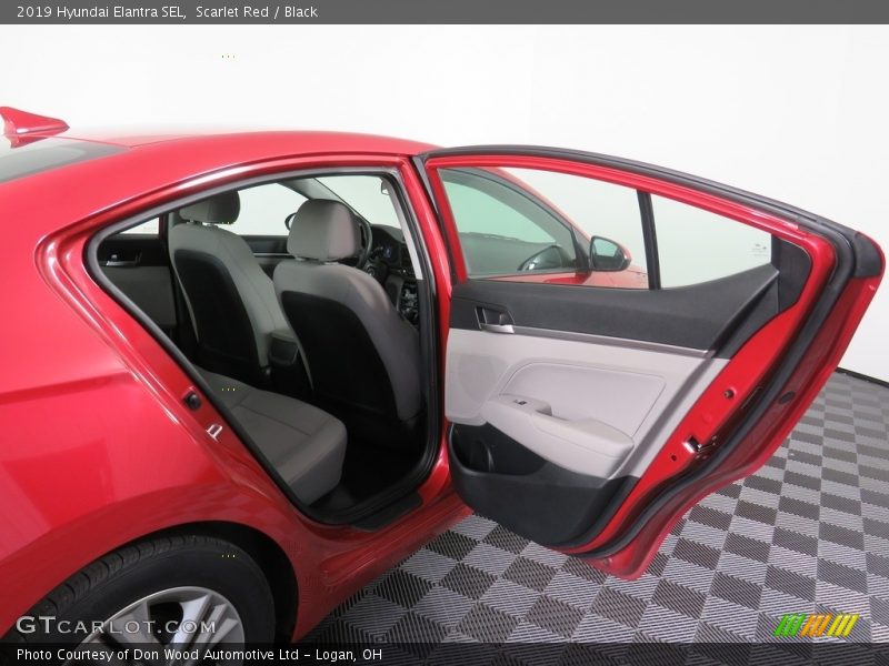 Scarlet Red / Black 2019 Hyundai Elantra SEL