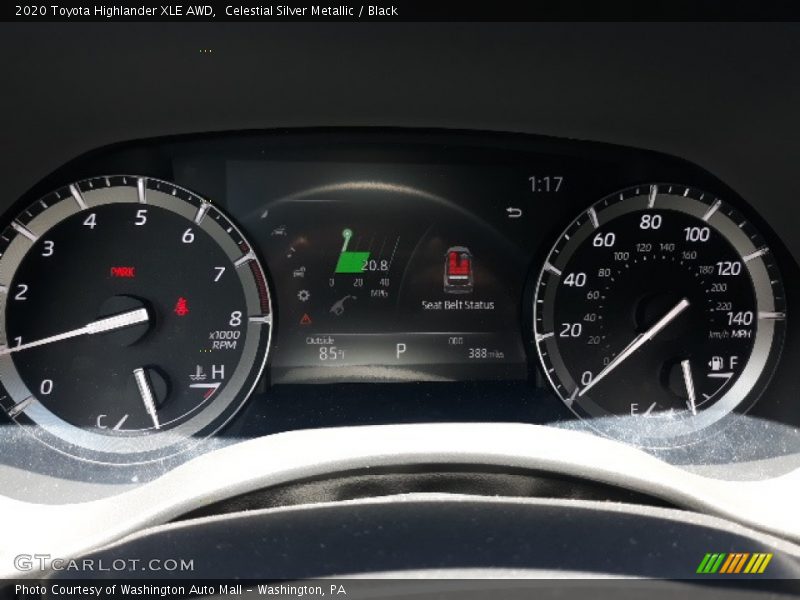 Celestial Silver Metallic / Black 2020 Toyota Highlander XLE AWD
