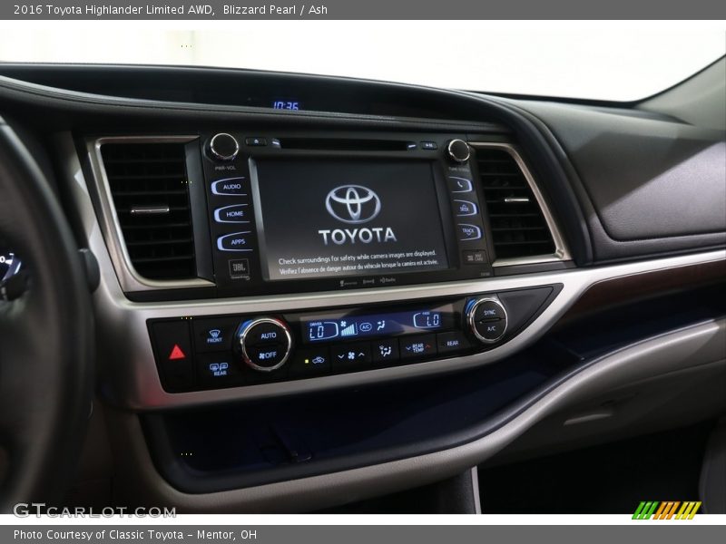 Blizzard Pearl / Ash 2016 Toyota Highlander Limited AWD