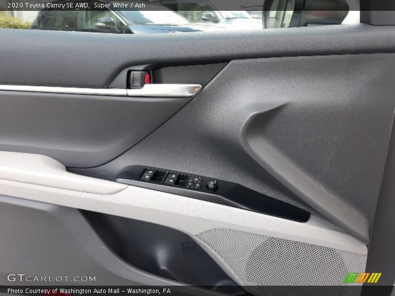 Super White / Ash 2020 Toyota Camry SE AWD