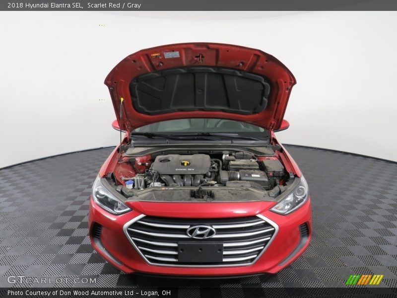 Scarlet Red / Gray 2018 Hyundai Elantra SEL