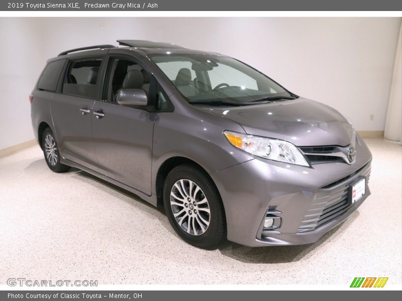 Predawn Gray Mica / Ash 2019 Toyota Sienna XLE