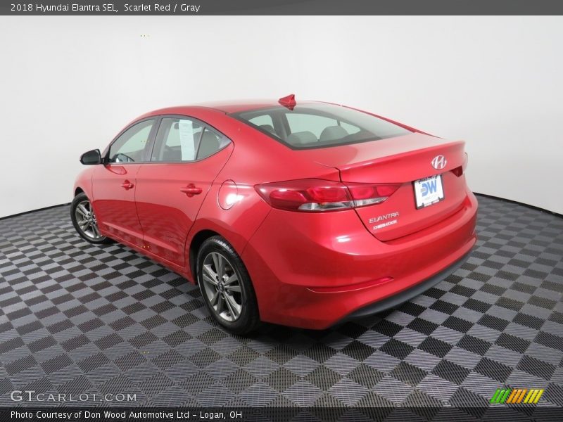 Scarlet Red / Gray 2018 Hyundai Elantra SEL