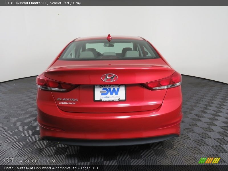 Scarlet Red / Gray 2018 Hyundai Elantra SEL