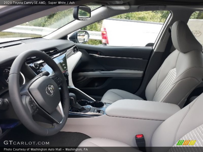 Super White / Ash 2020 Toyota Camry SE AWD