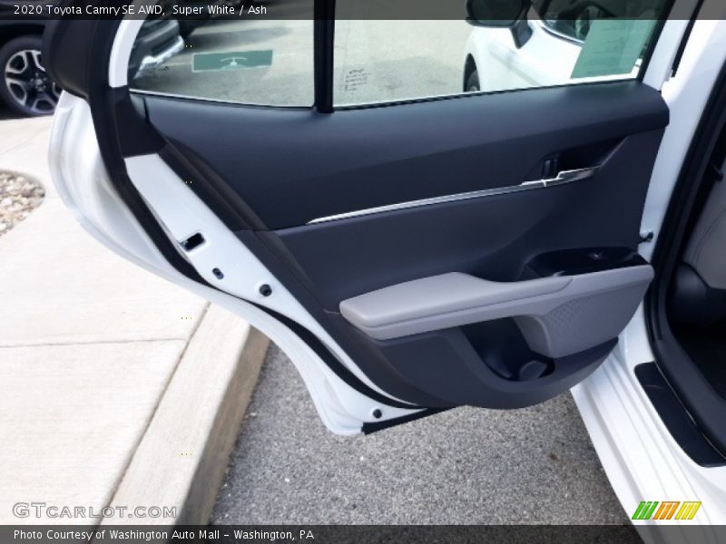Super White / Ash 2020 Toyota Camry SE AWD
