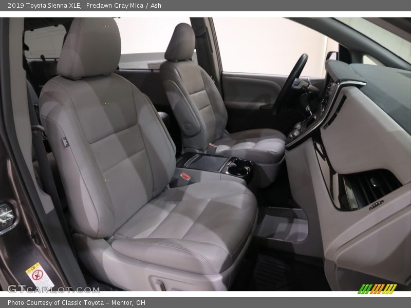 Predawn Gray Mica / Ash 2019 Toyota Sienna XLE