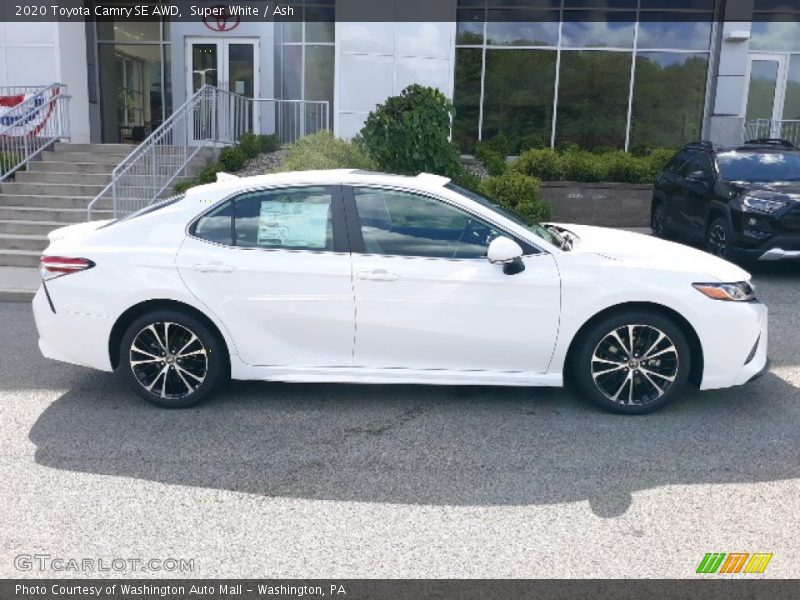 Super White / Ash 2020 Toyota Camry SE AWD