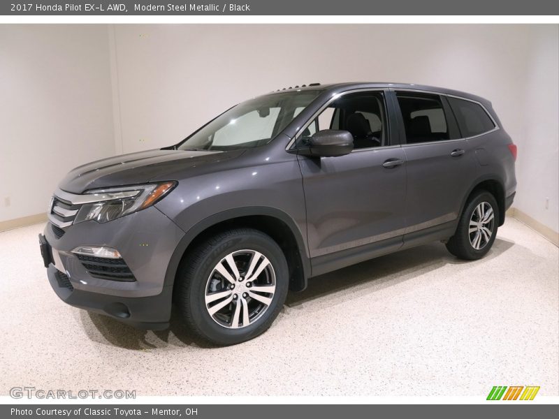 Modern Steel Metallic / Black 2017 Honda Pilot EX-L AWD