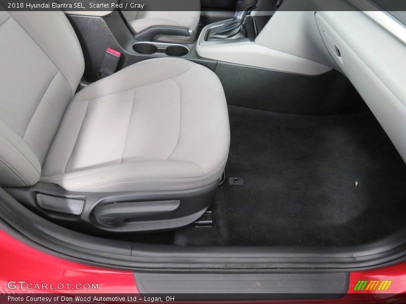 Scarlet Red / Gray 2018 Hyundai Elantra SEL