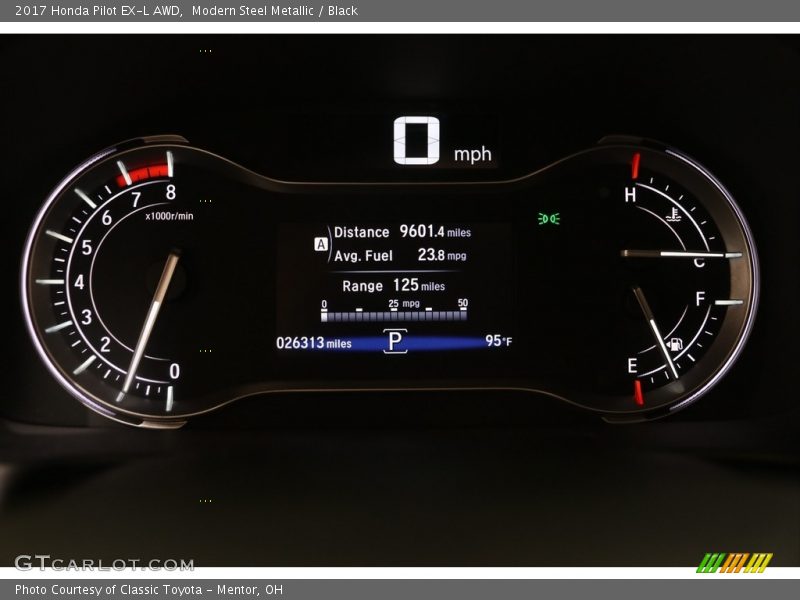 Modern Steel Metallic / Black 2017 Honda Pilot EX-L AWD