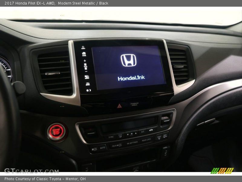 Modern Steel Metallic / Black 2017 Honda Pilot EX-L AWD