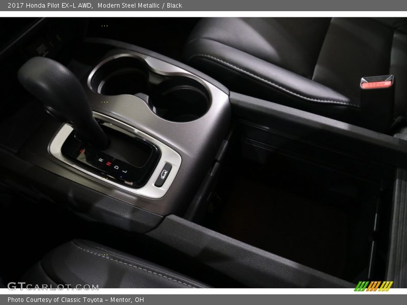 Modern Steel Metallic / Black 2017 Honda Pilot EX-L AWD
